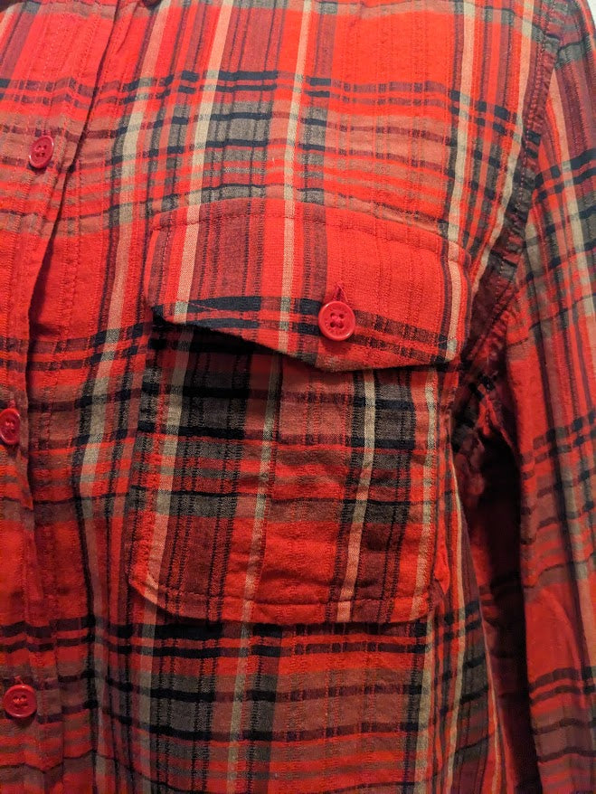 Ralph Lauren Women's Small red plaid long sleeved button up shirt with pockets