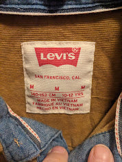 Levis Boys Medium (10-12) tan corduroy long sleeved snap front shirt